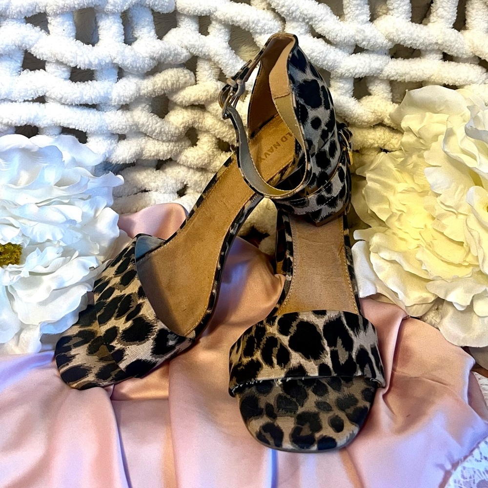 Old Navy Leopard Print Block Heel Heels Size 11